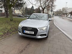 Bild des Angebotes Audi A3 40 TFSI quattro design