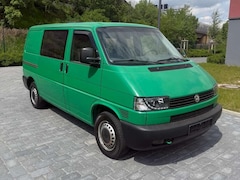 Bild des Angebotes VW T4 T4 Benzin 2,5 L. 7 Sitzer