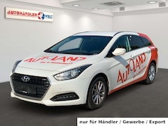 Bild des Angebotes Hyundai i40 Kombi 1.7 CRDi AT AAC Navi SHZ PDC Tempo