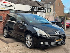 Bild des Angebotes Peugeot 5008 Platinum*GARANTIE*/7SITZ*VOLL*
