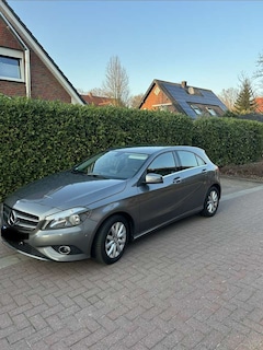 Bild des Angebotes Mercedes-Benz A 180 A 180 BlueEfficiency (176.042)