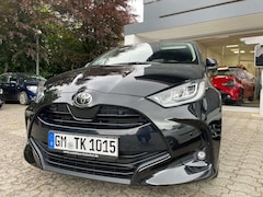 Bild des Angebotes Toyota Yaris Yaris Hybrid 116 1.5 Team D *Comfort/Safety*