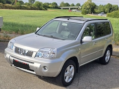 Bild des Angebotes Nissan X-Trail 2.5 T30 4x4 Aut. Elegance Navi Pano-Dach wenig KM