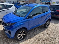 Bild des Angebotes Aixam Crossover Jahreswagen- mit Garantie- ABS- Allwetterreifen!