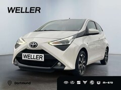 Bild des Angebotes Toyota Aygo x-play connect *CarPlay*Kamera*Bremsassistent*