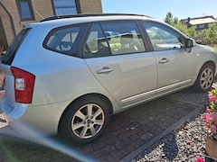 Bild des Angebotes Kia Carens Carens 2.0 CVVT LX