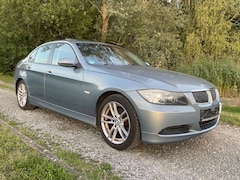 Bild des Angebotes BMW 325 i Limousine Automatik Tüv=05/27 2Hand 182T-Km