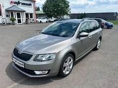 Bild des Angebotes Skoda Octavia Combi Elegance