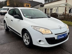 Bild des Angebotes Renault Megane III Lim. 5-trg. Authentique - TÜV 11/2027