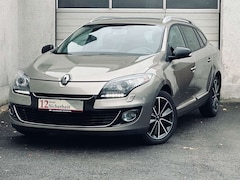 Bild des Angebotes Renault Megane Megan BOSE Edition*XENON*NAVI*KAMERA*AHK*1.HAND*