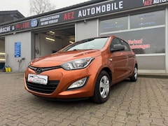 Bild des Angebotes Hyundai i20 blue Classic*Neue TÜV*98.000 km*