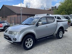 Bild des Angebotes Mitsubishi L200 2.5DI-D INTENSE Doppelkabine 1H*AHK*RFK*