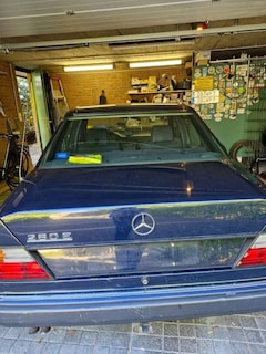 Mercedes-Benz 280 Limousine Exklusiv