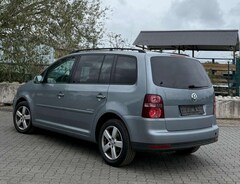 Bild des Angebotes VW Touran 2.0 TDI DPF United Navi Alufelgen
