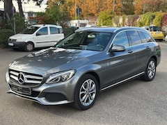 Bild des Angebotes Mercedes-Benz C 200 T-Modell 4Matic 9G Navi R-Kam SHZ Temp.LED