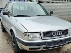 Audi 80 , Ölservice+TÜV NEU, AHK, Klima