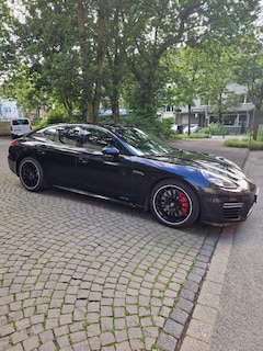 Porsche Panamera GTS