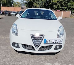 Bild des Angebotes Alfa Romeo Giulietta 2.0 JTDM 16V Klima, Navi, TÜV 9/2025