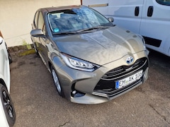 Bild des Angebotes Toyota Yaris Hybrid Team D+Comfort Paket