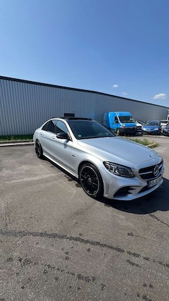 Bild des Angebotes Mercedes-Benz C 300 e 4Matic 9G-TRONIC AMG Line