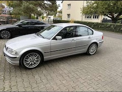 Bild des Angebotes BMW 323 323i