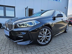 Bild des Angebotes BMW 118 i Steptronic M Sport