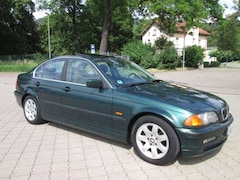 Bild des Angebotes BMW 323 3er 323i + 1.HAND+AUTOMATIK+VIELE EXTRAS+TÜV=12/2027+AHK