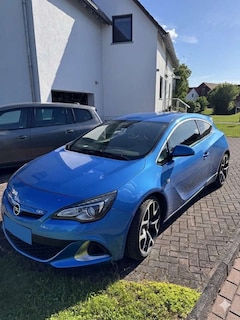 Opel Astra OPC