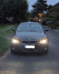 Bild des Angebotes BMW 320 320d DPF Touring Aut. Edition Fleet Lifestyle