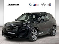 Bild des Angebotes BMW iX1 xDrive30 M Sport Pro DA+ PA+ AHK HUD HK Pano