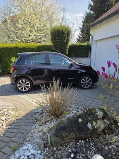 Bild des Angebotes Nissan Micra 1.2 30 Jahre Edition