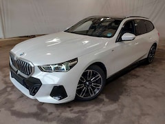 Bild des Angebotes BMW 520 d Touring M Sport AHK ACC HUD 360° H/K PANO