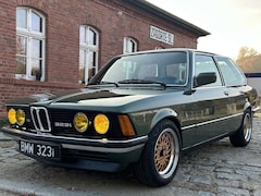 Bild des Angebotes BMW 323 E21 - Klimaanlage / 5 Gänge
