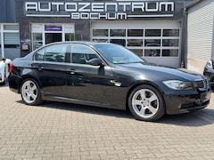 Bild des Angebotes BMW 335 d Lim. M-Sport Leder Schiebed. Xenon Memory