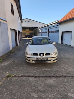 Bild des Angebotes SEAT Leon 1.6 16V Stella
