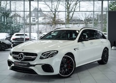 Bild des Angebotes Mercedes-Benz E 63 AMG S T 4M *20 *H-UP*Perf-AGA*Night*Memory