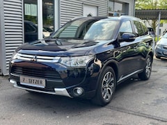 Bild des Angebotes Mitsubishi Outlander 4WD+AUTOMATIK+7/SITZER+1.HAND+AHK+SD