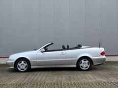 Bild des Angebotes Mercedes-Benz CLK 230 KOMPRESSOR ELEGANCE Aut. Erstlack rundum