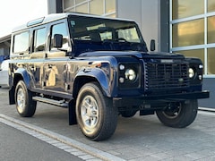 Bild des Angebotes Land Rover Defender 110 Td5 9-Sitzer AHK StdHzg. Klima DAB RESTAURIERT