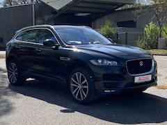 Bild des Angebotes Jaguar F-Pace F-PACE Portfolio AWD*KEYLESS*MEMORY*LEDER