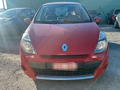 Bild des Angebotes Renault Clio Navi Klimaautomatik