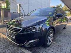 Bild des Angebotes Peugeot 308 SW BlueHDi 150 Automatik S&S Allure,Navi,Pano