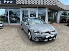 Bild des Angebotes VW Golf VIII Variant 2.0 TDI Life Life