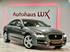 Bild des Angebotes Jaguar XE R-SPORT*AWD*R-KAM*19°*Bi-XENON*LED*SPUR*2HAND