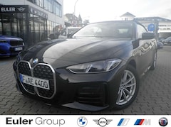Bild des Angebotes BMW 420 i Cabrio Sportpaket Navi Leder Digitales Cockpit M