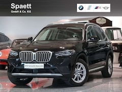 Bild des Angebotes BMW X3 xDrive20i LKHZ Pano. AHK Standheiz. DrivAss