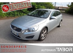Bild des Angebotes Volvo V60 D3 Momentum Business-Paket PRO Winter-Paket
