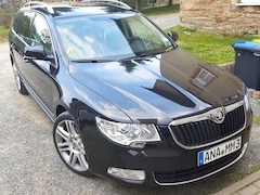 Bild des Angebotes Skoda Superb Combi 2.0 TDI Elegance
