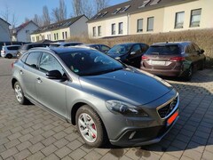 Bild des Angebotes Volvo V40 Cross Country D4 Momentum