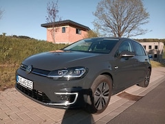 VW e-Golf Garagenfahrzeug mit schonender Ladung
